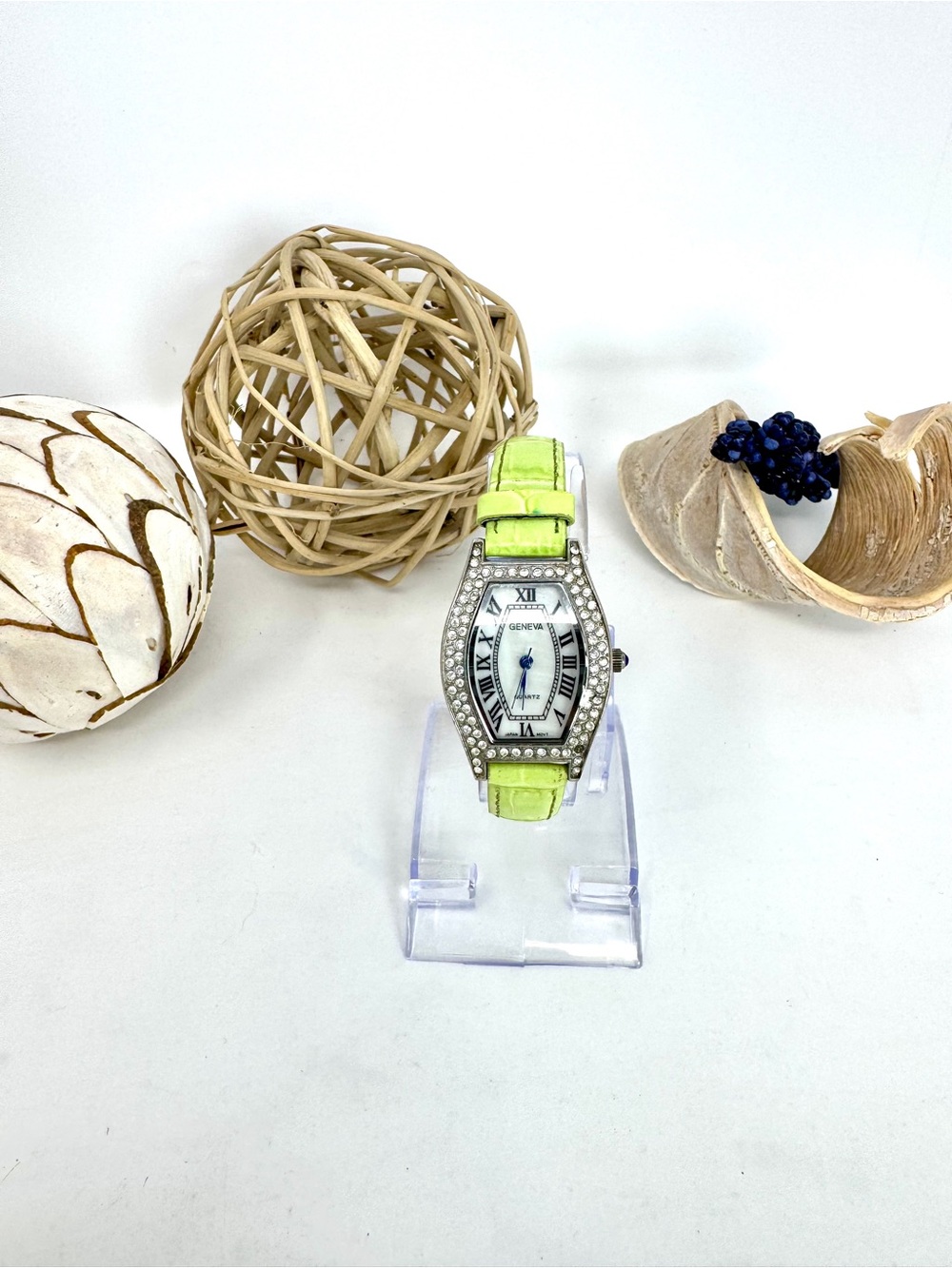 Vintage Y2K Era Geneva Platinum Color Rhinestone Cuff Ladies Watch New Battery